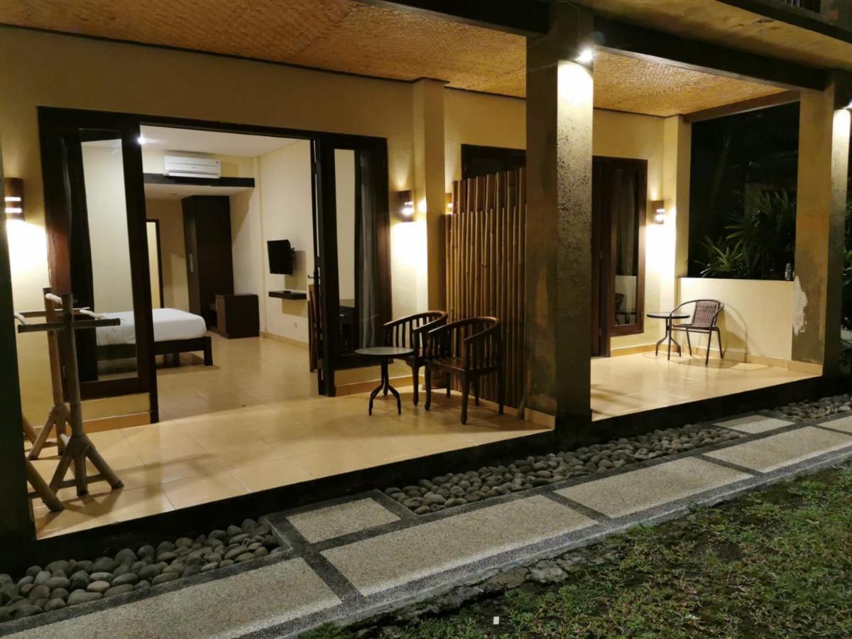 Dalia Budget Hotel Senggigi Εξωτερικό φωτογραφία